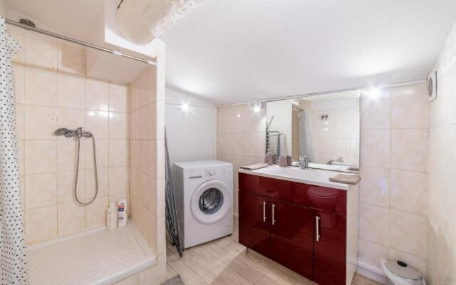 La belle vie - Beautiful 2 bedroom appartment close to parking