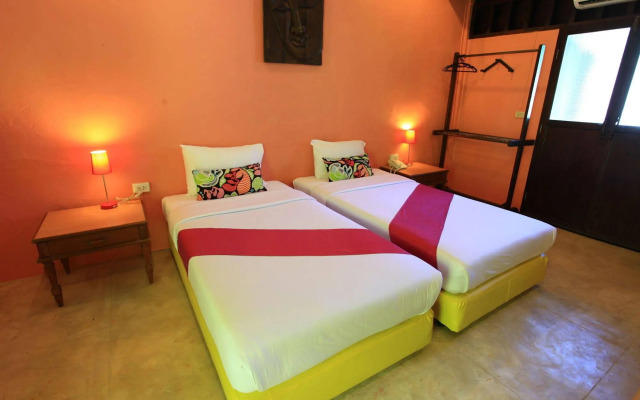 Baan Panwa Resort