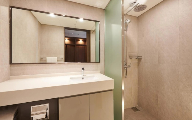 Stanford Hotel Myeongdong