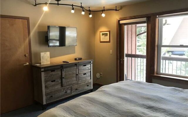 Kintla 403 2 Bedroom Condo