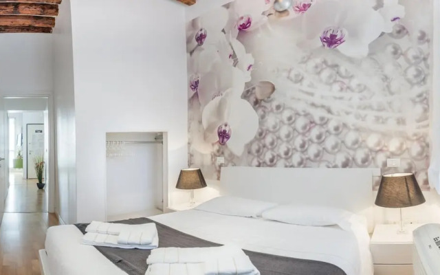 Rialto Project Apartment 3 by Wonderful Italy