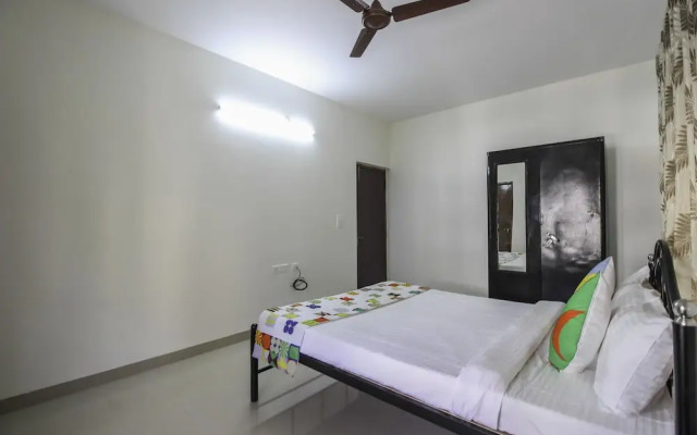 OYO Home 11012 Peaceful 1BHK Nerul