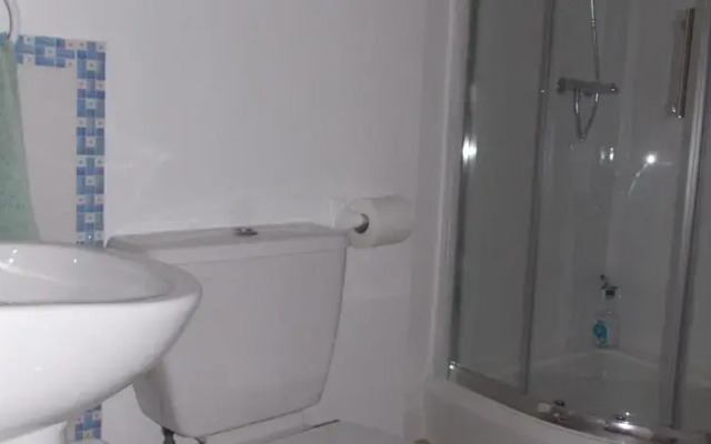 Ty-Ni Guest House