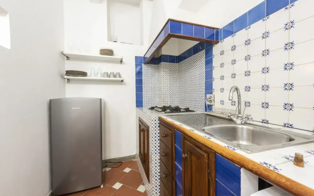 Tiny Santa Maria by Mmega