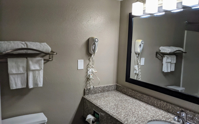 Studio 6 Pensacola, FL - West I-10