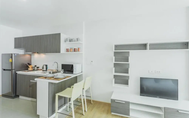 Condo in Kata in Ozone - Unit A205