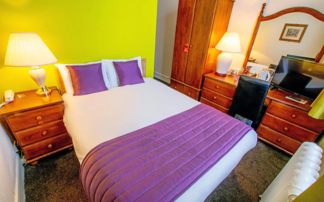 Britannia Adelphi Hotel