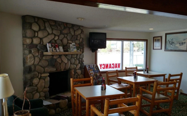 A Wyoming Inn