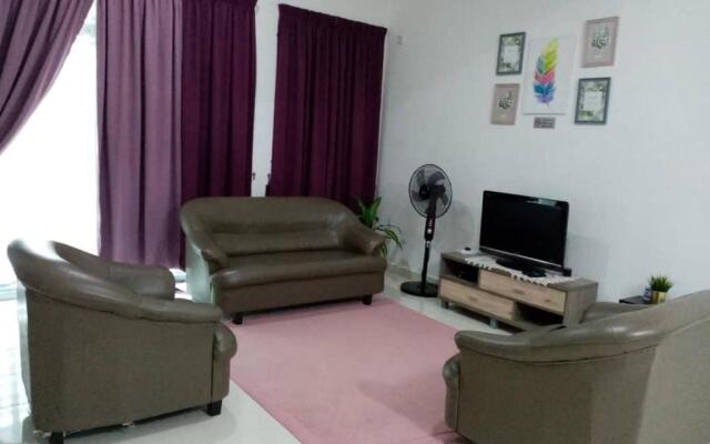 Homestay Seri Takir