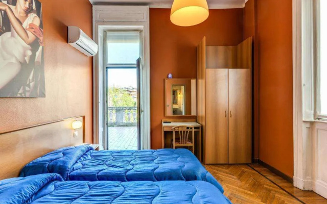 Hotel Apollo