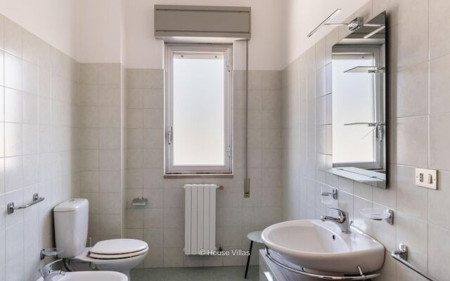 Iris Apartment in Noto