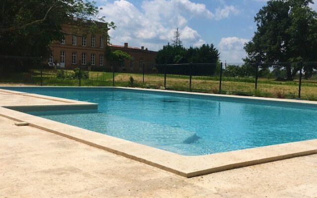 Gîte de Groupe du Château Lavalade