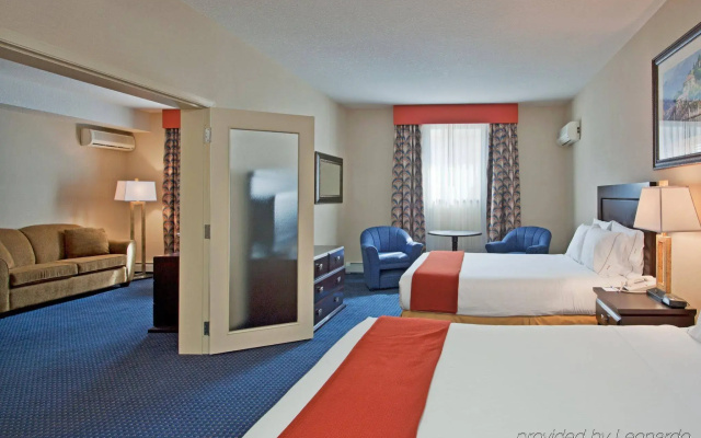 Holiday Inn Express Hotel & Suites Hinton by IHG