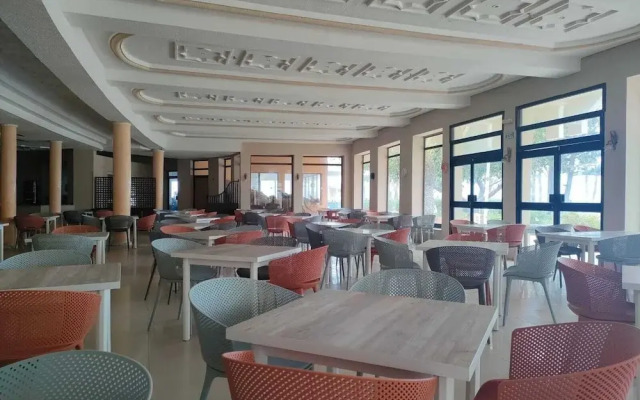 Vincci Helya Beach