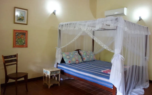 Manel Guesthouse