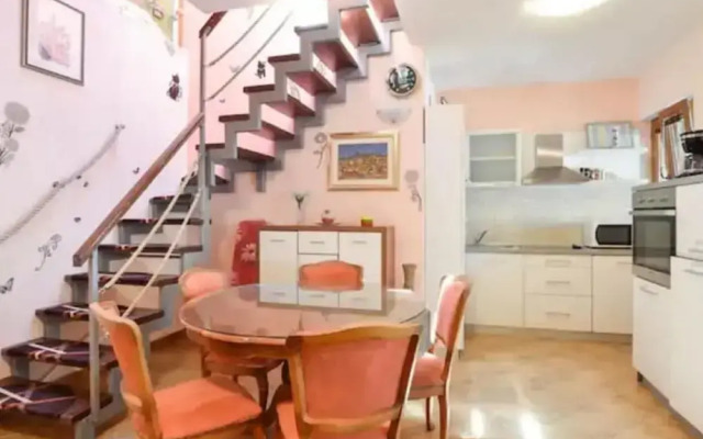 Charming Holiday Home With Private Pool