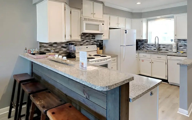 Commodore's Landing #239 - Sunset Views