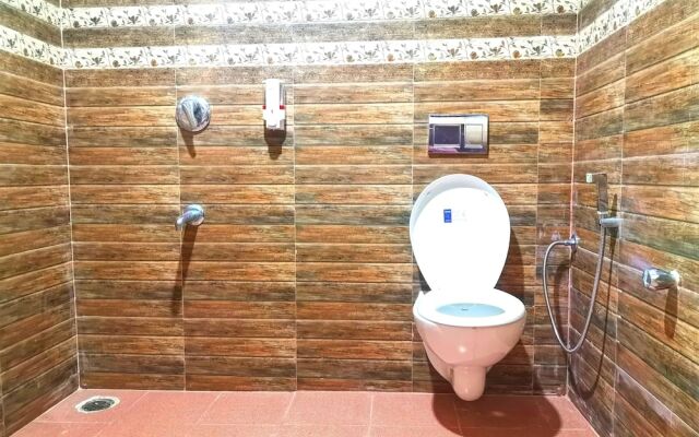 Dal Lake Resort