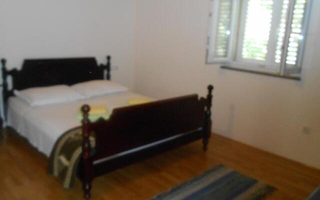 Apartments River Cetina