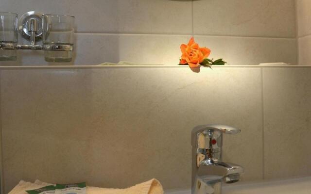 Garni Hotel & Ferienwohnungen Seeschlößchen