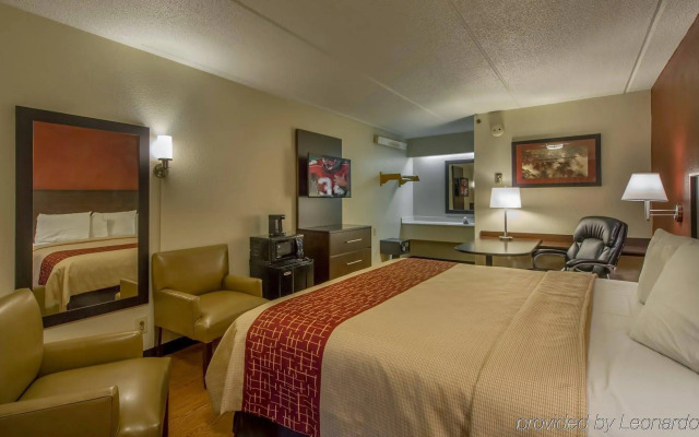 Clarion Pointe Kennesaw Town Center