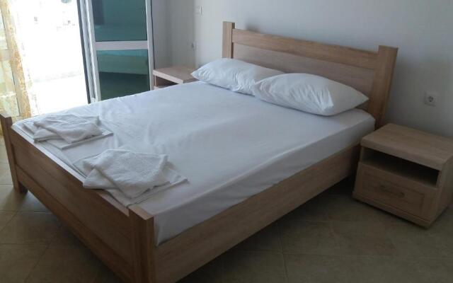 Apartments Eki