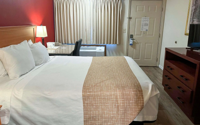 Econo Lodge Edmonds North Seattle