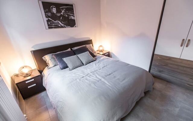 Cà Rezzonico Apartment R&R