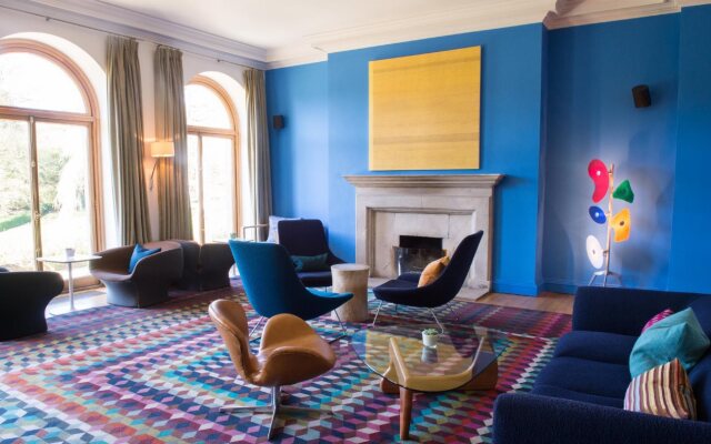 Cowley Manor Experimental