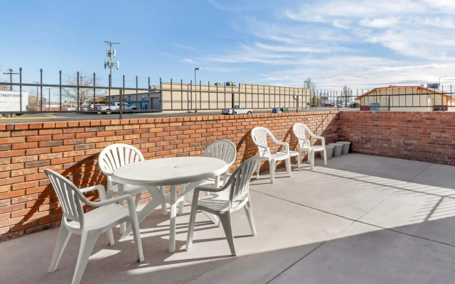 Comfort Inn & Suites Near Fallon Naval Air Station