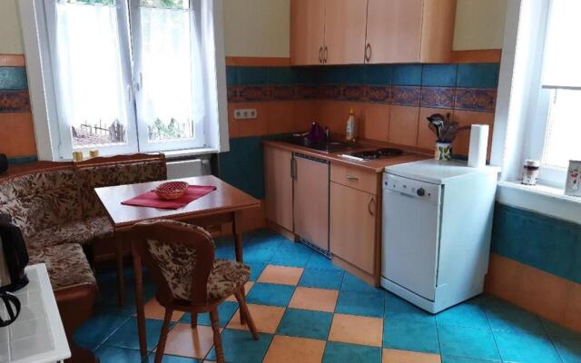 Apartment mit 2 Schlafzimmer Bella