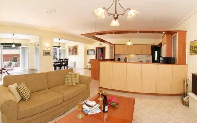 Faos Luxury Apartments