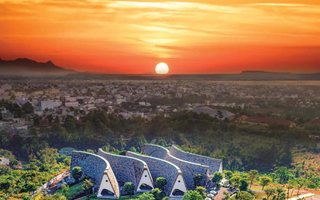 The Coffee City - Healing & Retreats