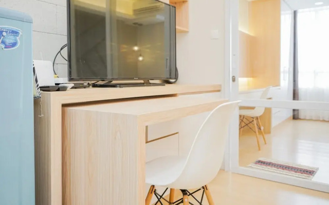 Comfy and Cozy Stay 1BR at Skandinavia Apartment