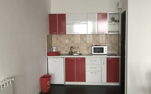 Apartments Red Beach