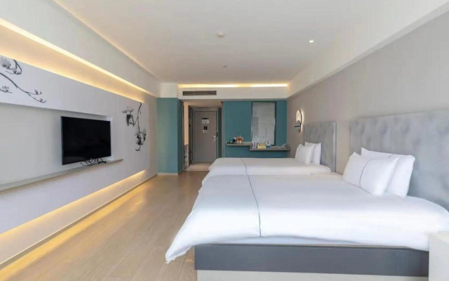 Super 8 Select Hotel