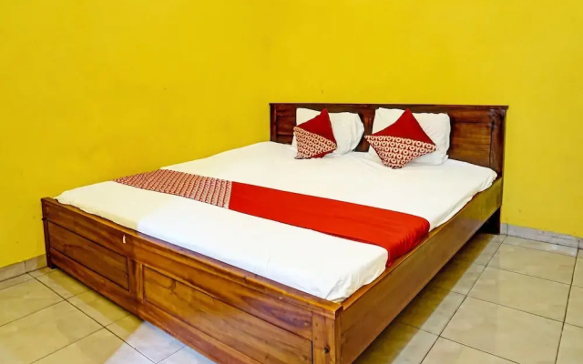 Hotel O Family Blitar