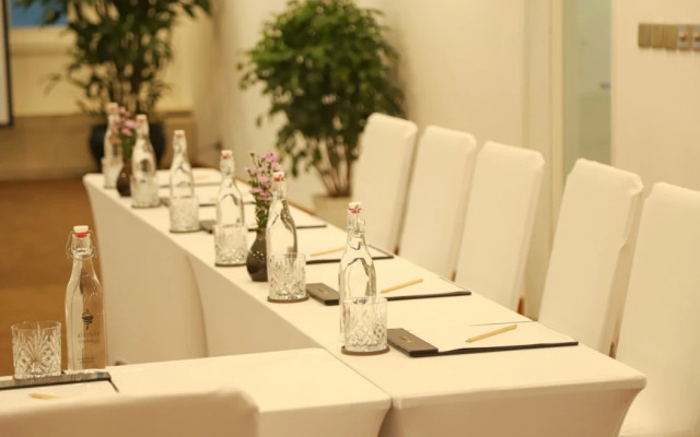 Almanity Hoi An Resort & Spa