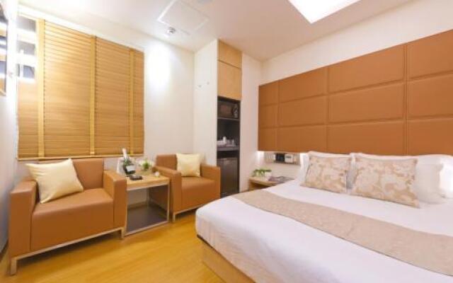 Hotel Roy