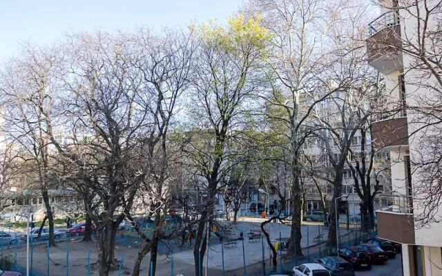 Fm Premium 1 Bdr Apartment With Terrace Central Varna