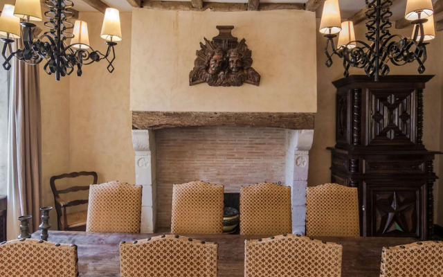 Ritzy Mansion in Sourzac With Tennis Court, Pool & Gym