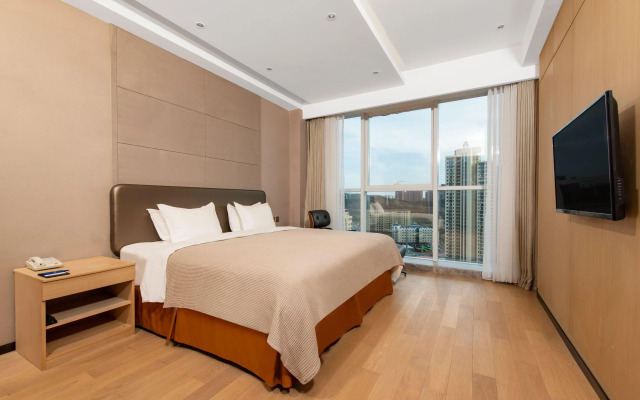 Holiday Inn Express Dalian Development Zone