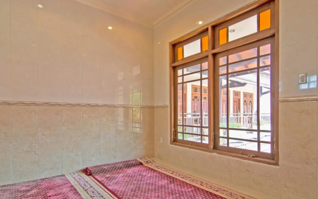 OYO 194 Hotel Sapta Gria