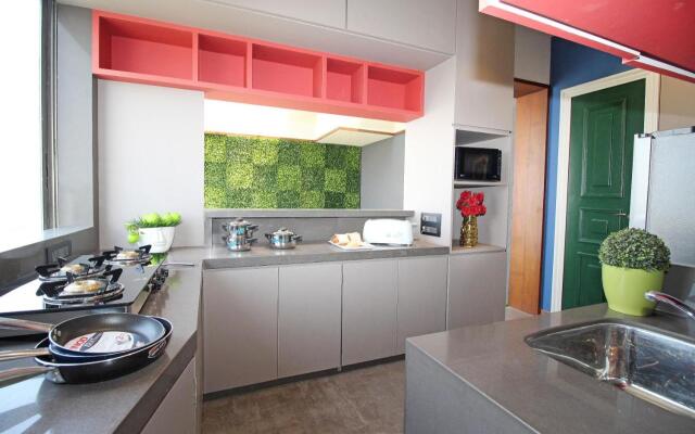 Theory9 Premium Serviced Apartments Khar
