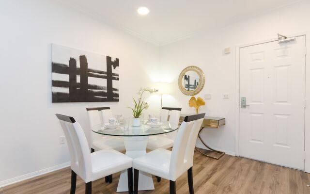 VIP LA Hollywood 5 BD Famous Suite