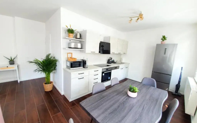 PB Ferienwohnungen - FeWo 7 - Stilvoll eingerichtetes Apartment im Herzen Senftenbergs