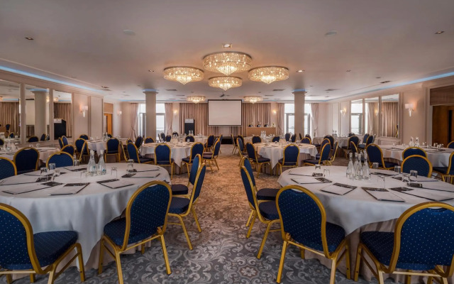 The Killeshin Hotel