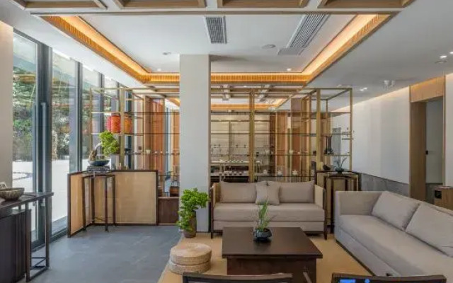 Chanyi Guiyunju Hotel