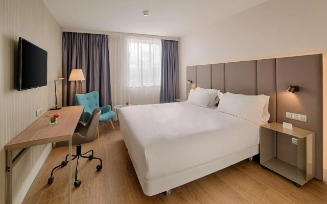 Eurostars Executive Hotel