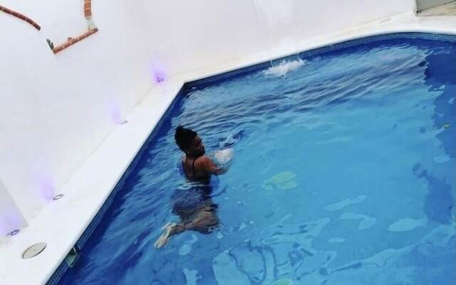 Cancún Plaza Hotel & Hostal